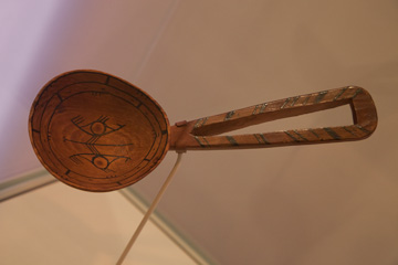 Yu'pik wooden spoon, circa 1900
