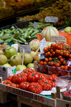 Farmers' market